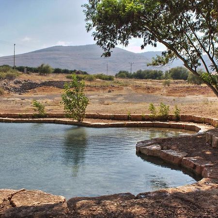Gilboa View - יחידת אירוח מתוקה Apartment Reshafim Bagian luar foto