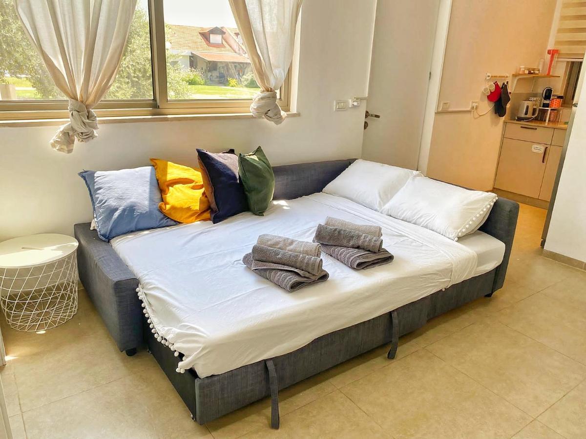 Gilboa View - יחידת אירוח מתוקה Apartment Reshafim Bagian luar foto